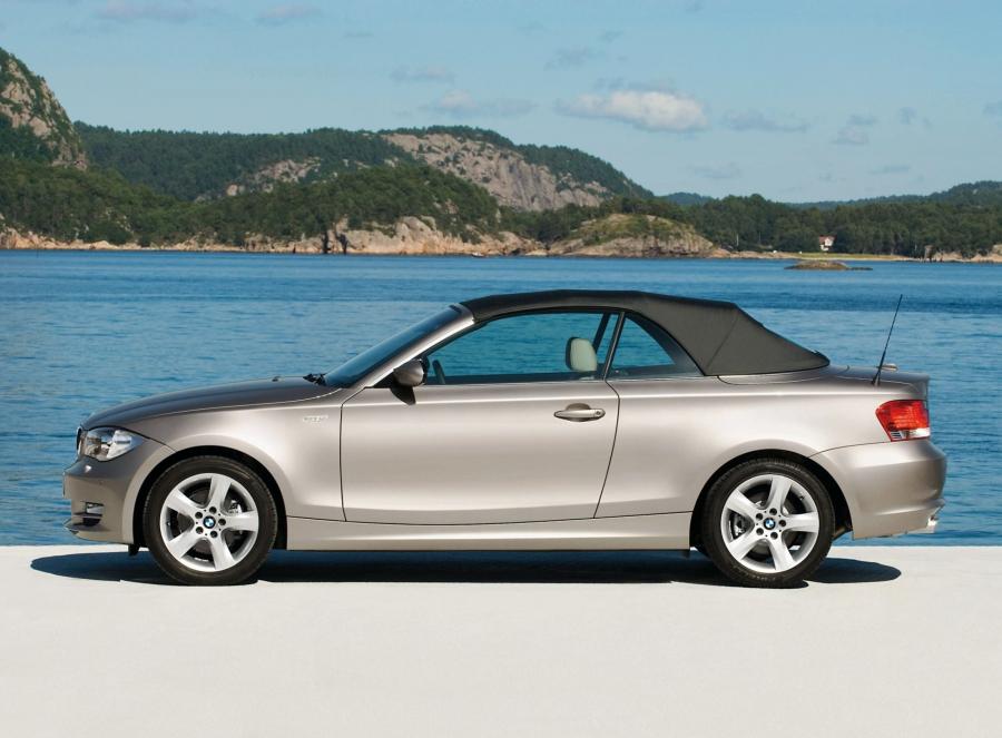  BMW 1-Series Convertible 2005 года  (фото 4 из 4)